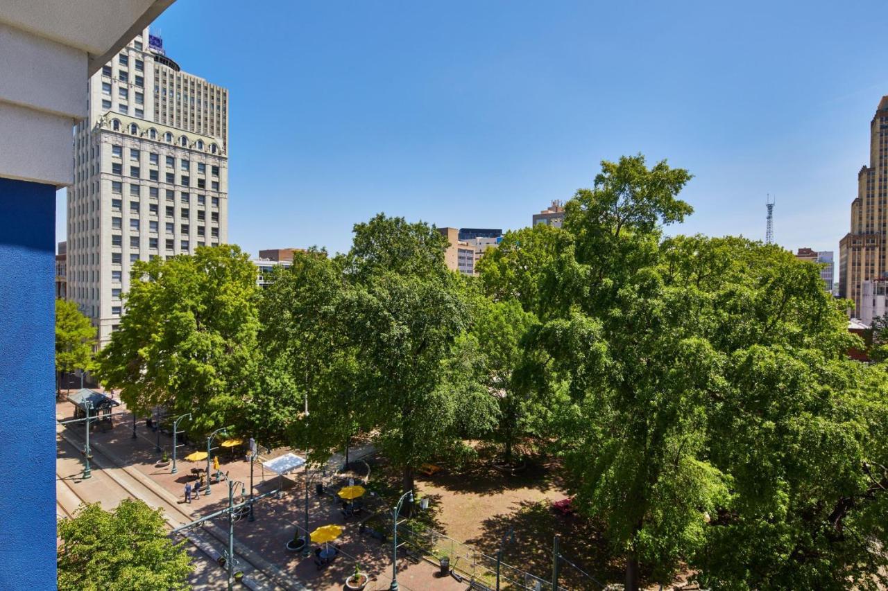 Springhill Suites Memphis Downtown Exterior photo