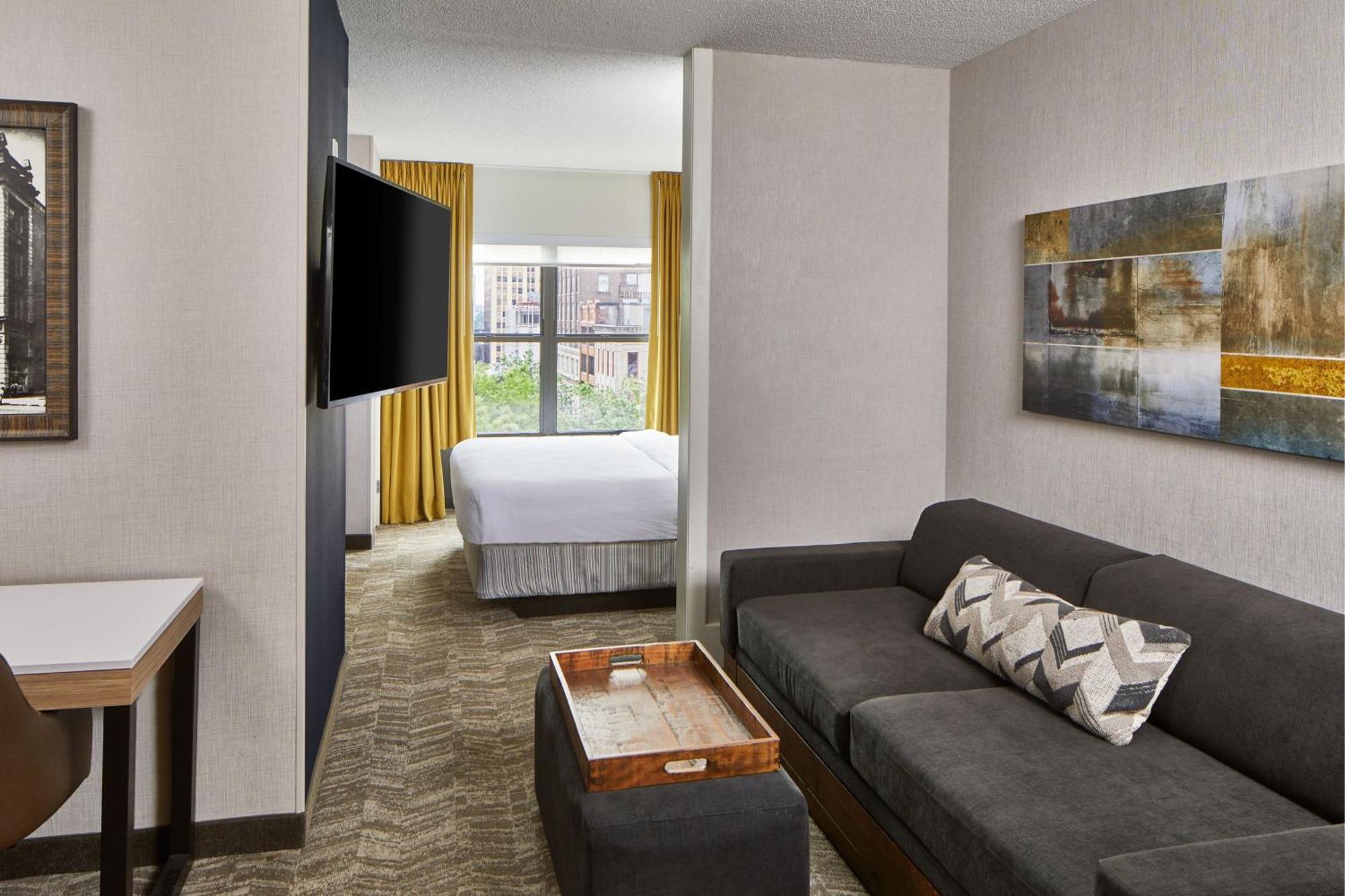 Springhill Suites Memphis Downtown Exterior photo