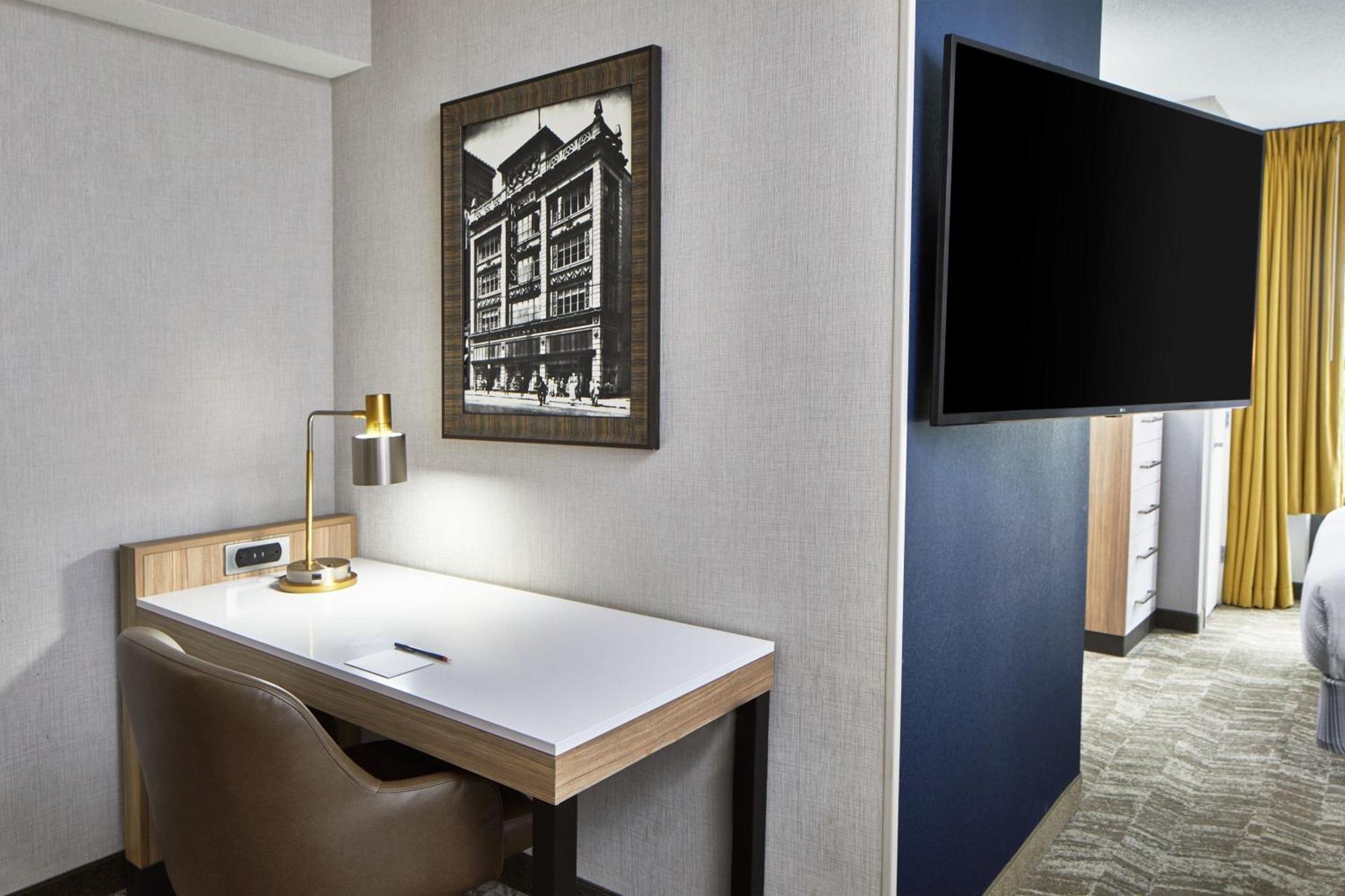 Springhill Suites Memphis Downtown Exterior photo