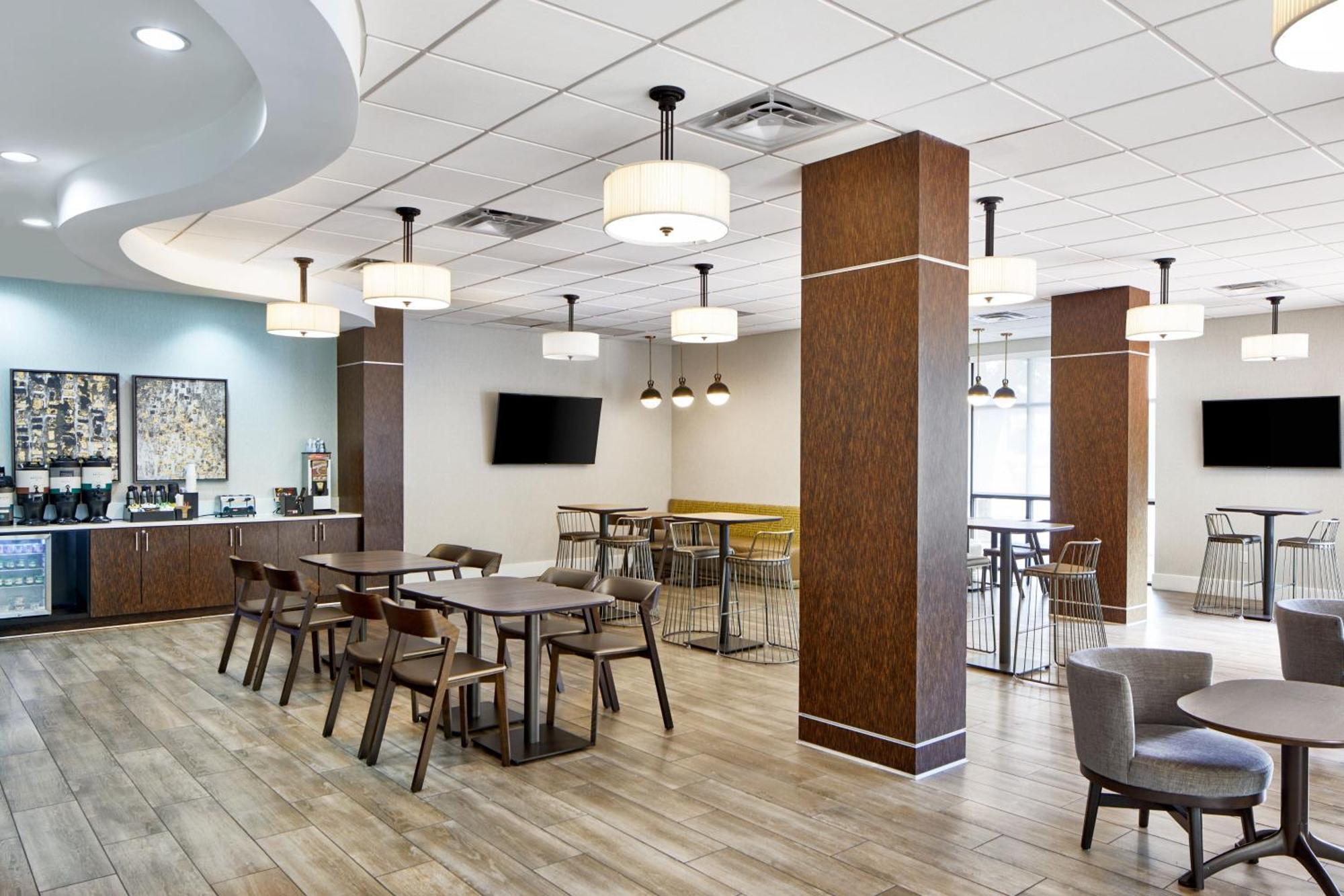 Springhill Suites Memphis Downtown Exterior photo